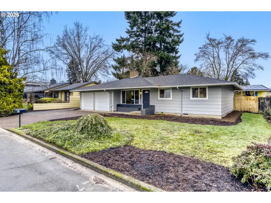 12026 SE Juniper Ave, Milwaukie, OR 97222 - Image #2