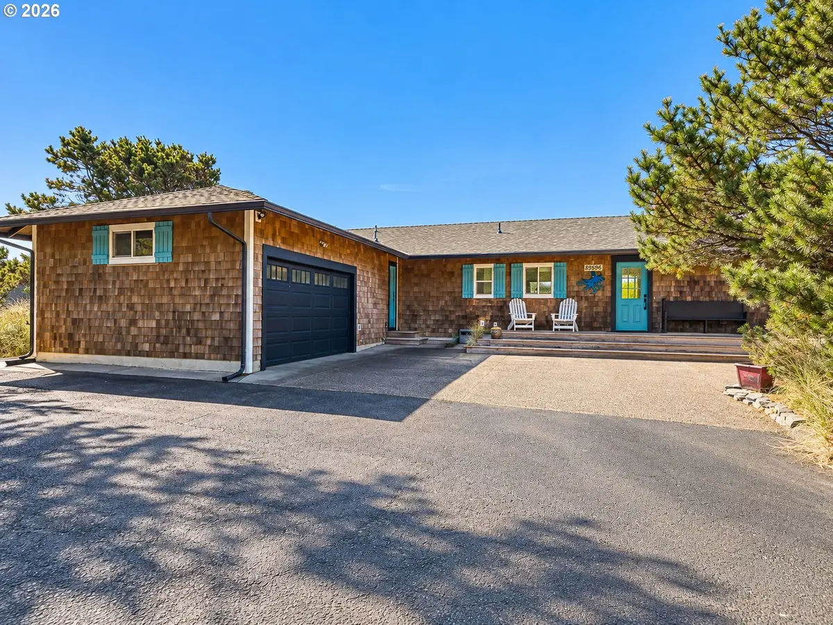 89596 Ocean Dr, Warrenton, OR 97146 - #1
