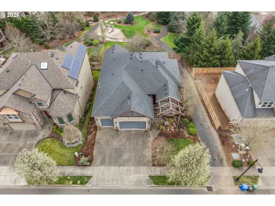 12492 SE 155th Ave, Happy Valley, OR 97086 - #2
