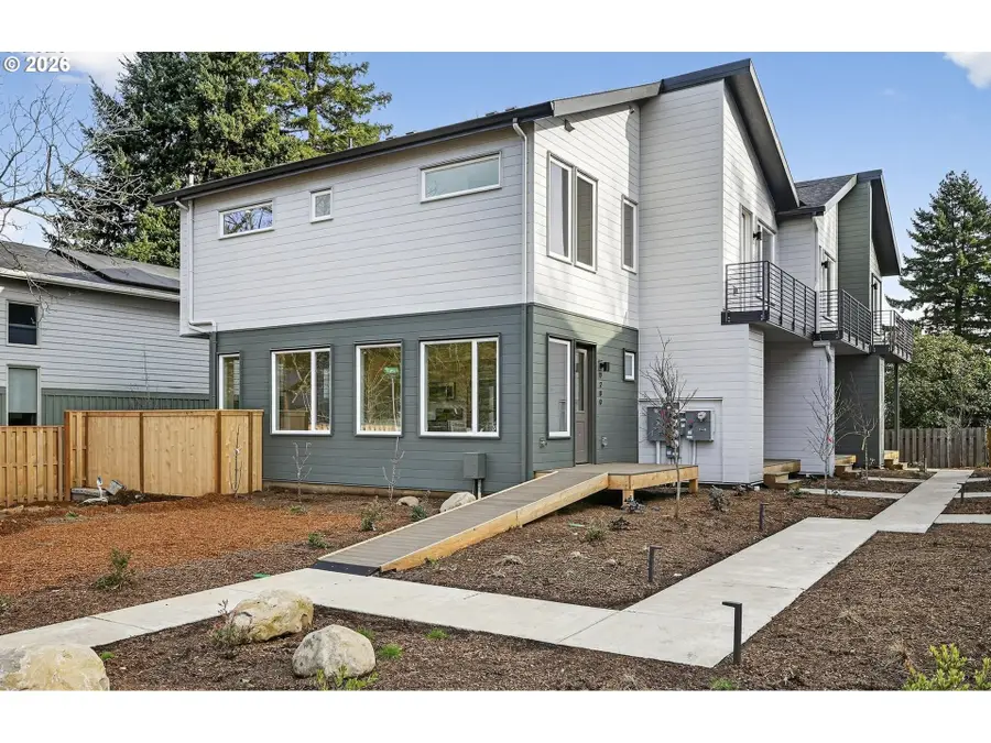7280 NE Going St #17, Portland, OR 97218 - Image #2
