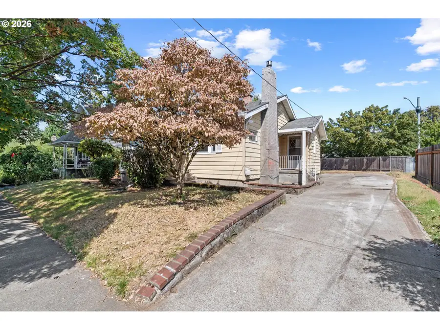 1525 N Kilpatrick St, Portland, OR 97217 - #2