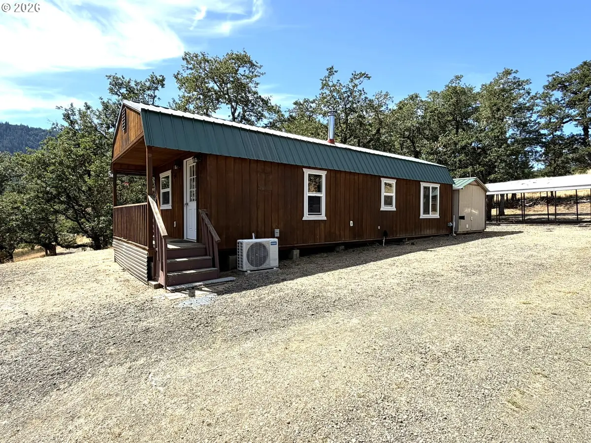 257 Bowler Ln, Oakland, OR 97462 - #1
