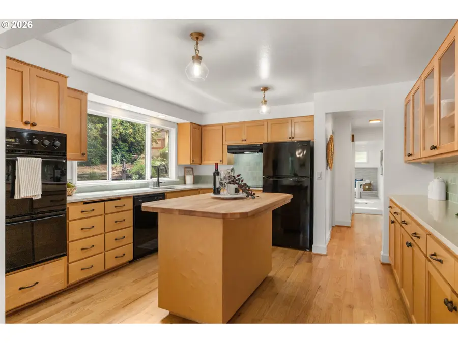 1995 Greiner St, Eugene, OR 97405 - #2