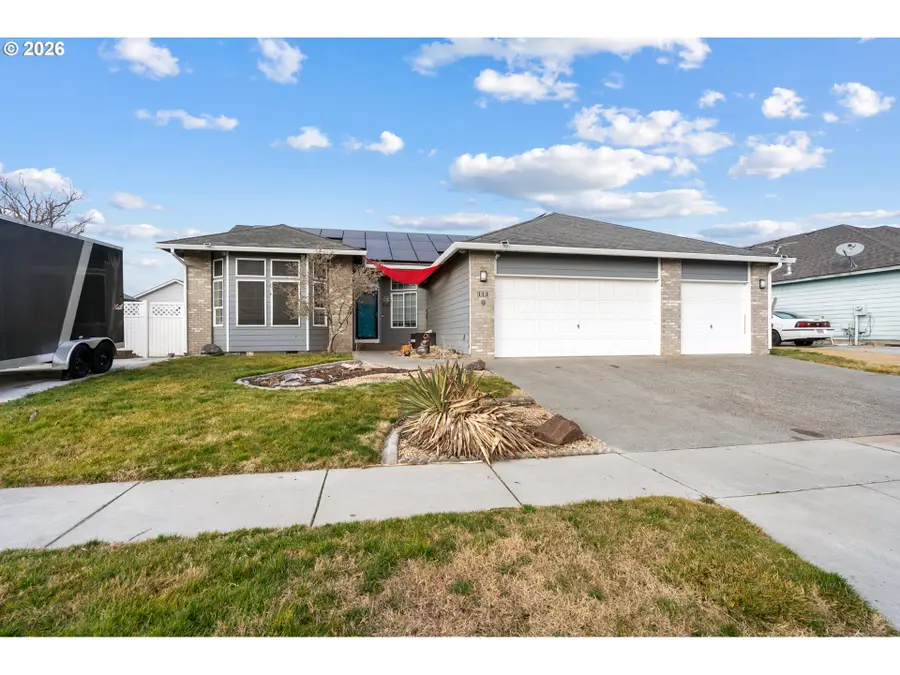 113 NE 13th St, Hermiston, OR 97838 - Image #3