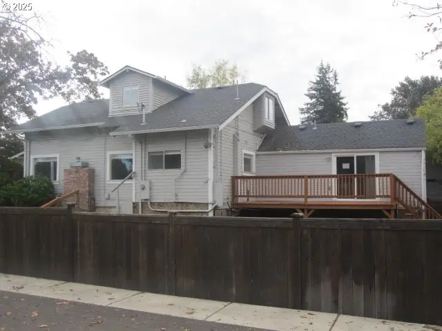 415 Spring Creek Dr, Eugene, OR 97404 - Image #3