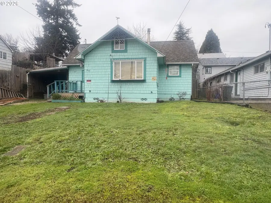 859 E St, Coos Bay, OR 97420 - Image #2