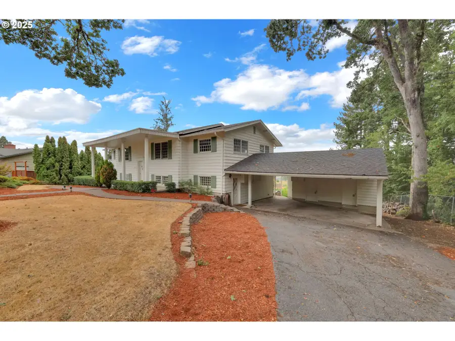 2405 W 22nd Ave, Eugene, OR 97405 - Image #2