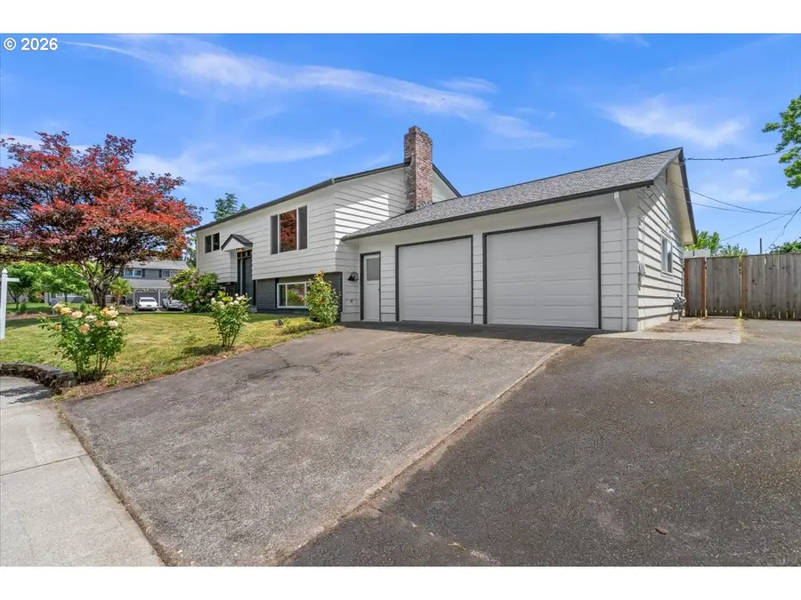 1776 NE Grant St, Hillsboro, OR 97124 - #3