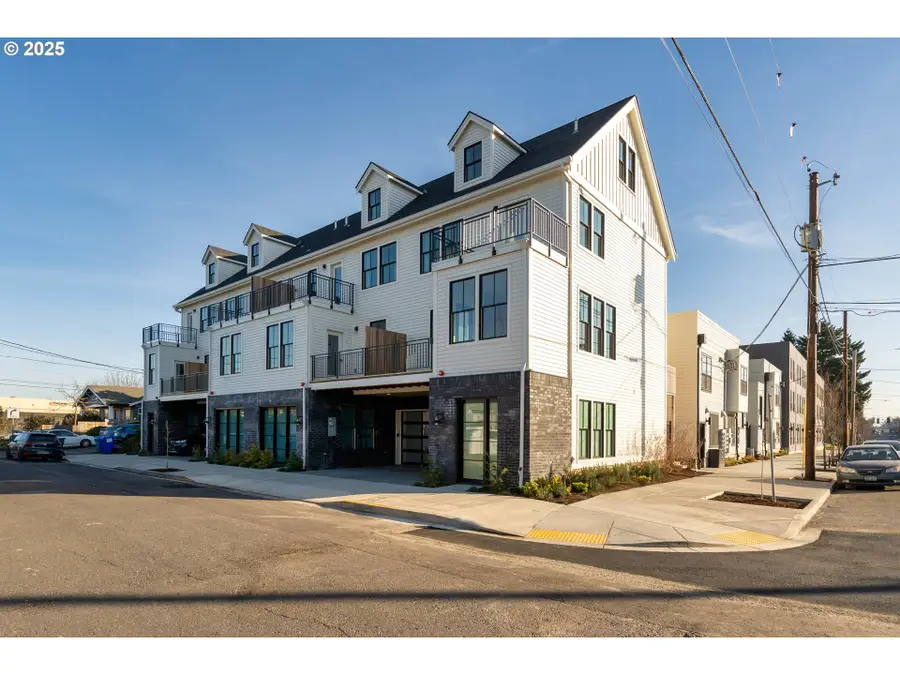 512 NE 56th Ave, Portland, OR 97213 - Image #3