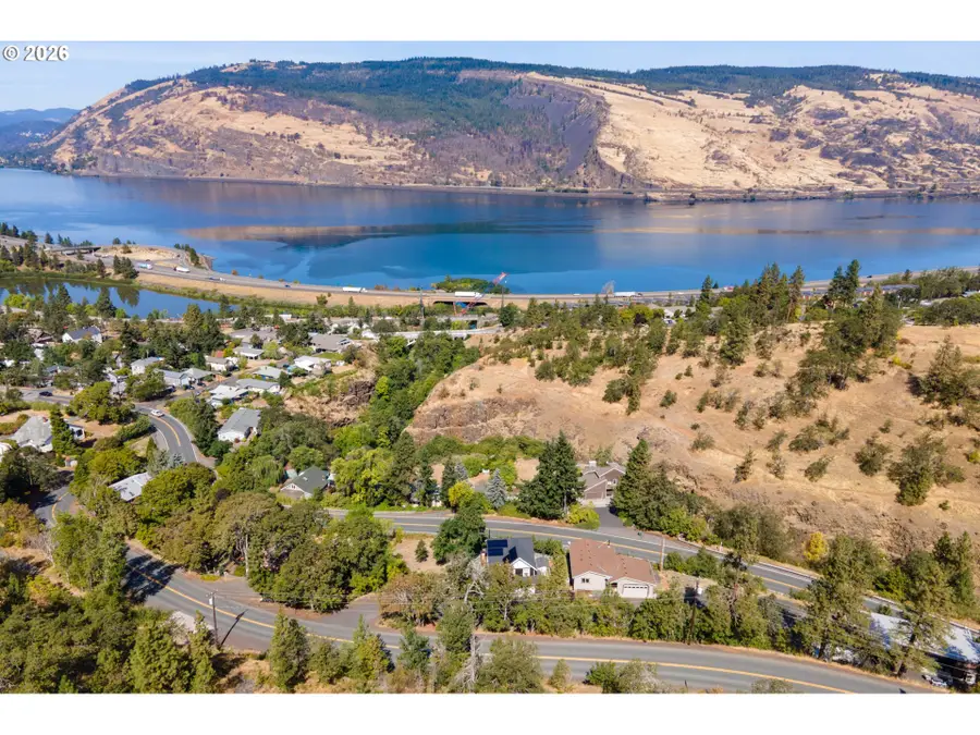 407 Huskey Rd, Mosier, OR 97040 - #2