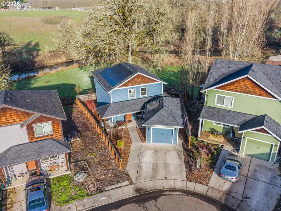 418 Sunset Ct, Amity, OR 97101 - #2