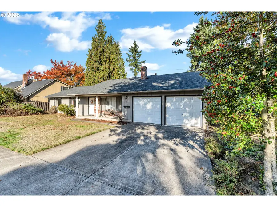 4885 NW Kahneeta Dr, Portland, OR 97229 - Image #2