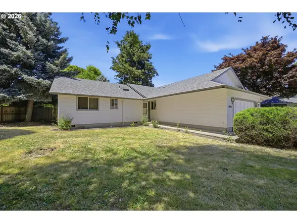 3921 N Clarey St, Eugene, OR 97402