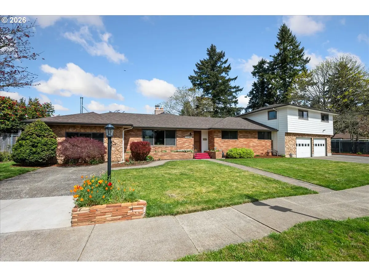 10831 NE Oregon St, Portland, OR 97220 - #1
