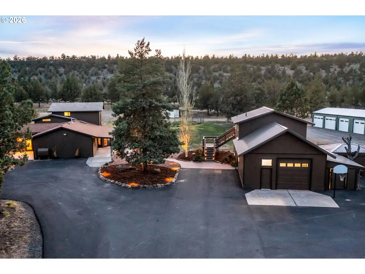 2609 NW 101st Ln, Redmond, OR 97756 - #1
