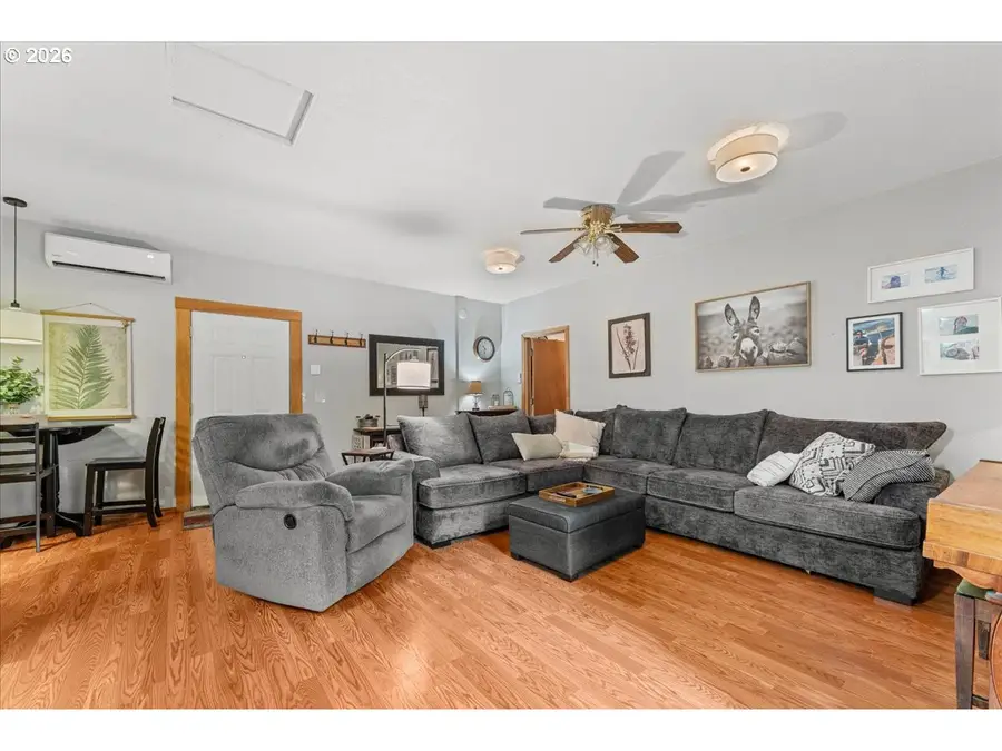34102 NE 14th Ave, La Center, WA 98629 - #3