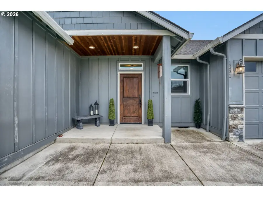 1531 NW 24th Ave, Battle Ground, WA 98604 - #2