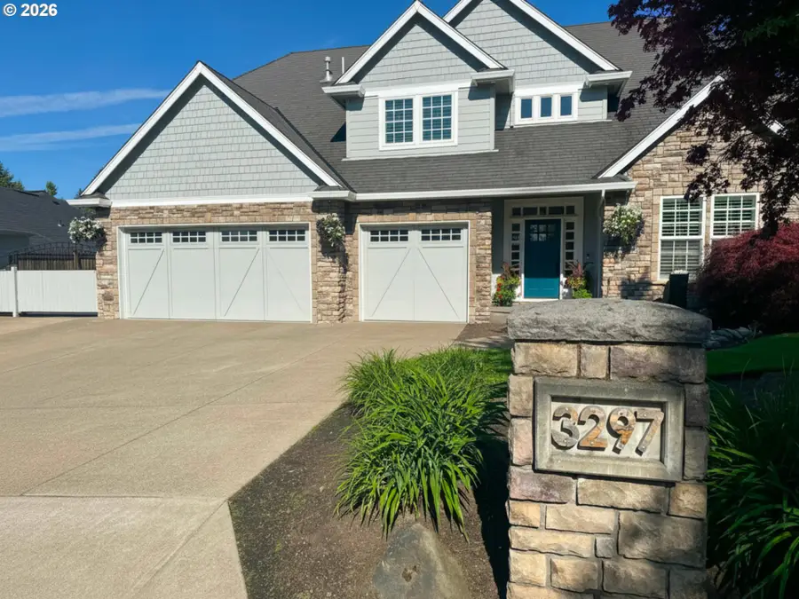 3297 Jayhawk Ct, Eugene, OR 97405 - #2