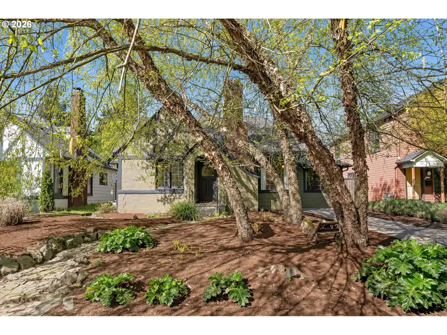 6421 N Mississippi Ave, Portland, OR 97217 - #2