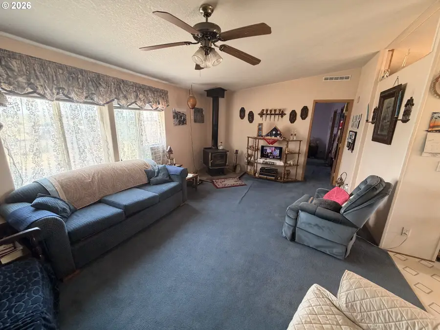 42511 E Ln 16 Ln, Burns, OR 97720 - #2
