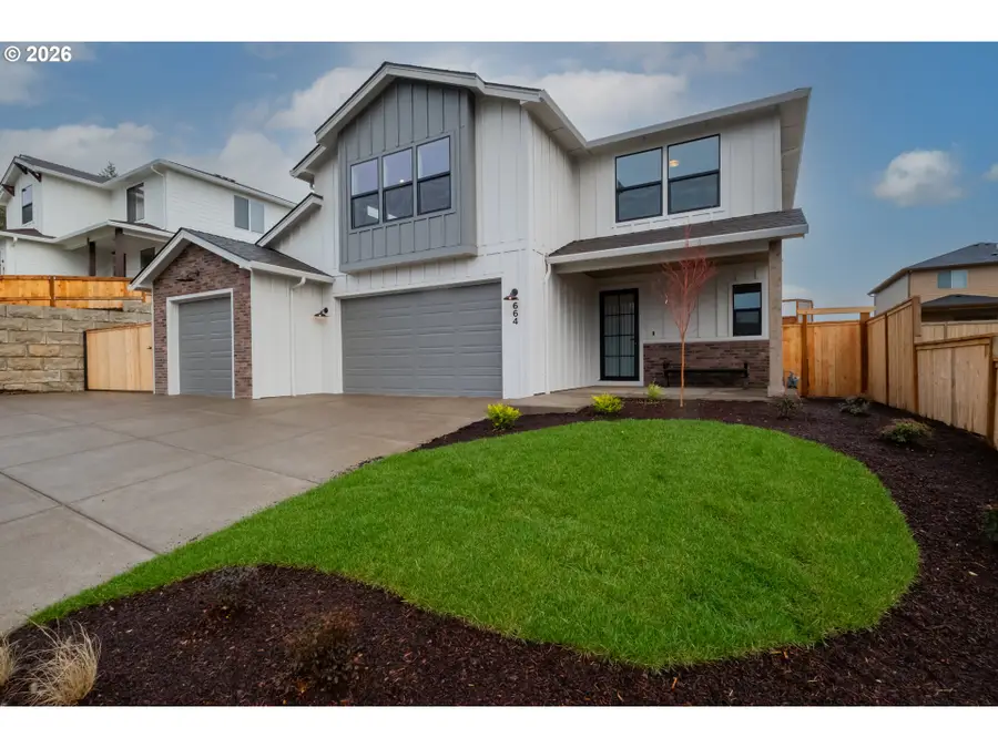 664 NW Crater Lake Dr, Dallas, OR 97338 - Image #2