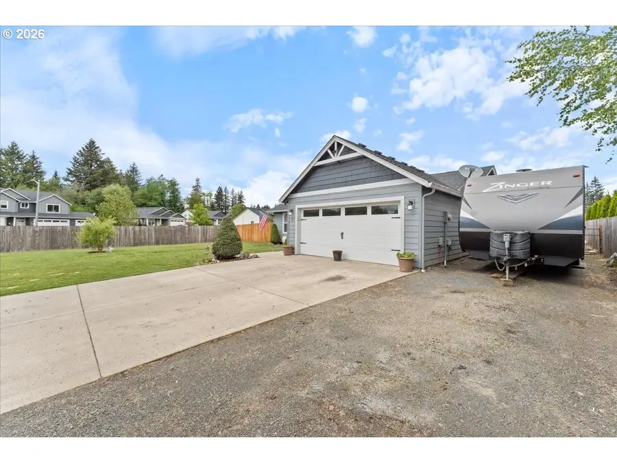 182 W Christy Ct, Yacolt, WA 98675 - #3