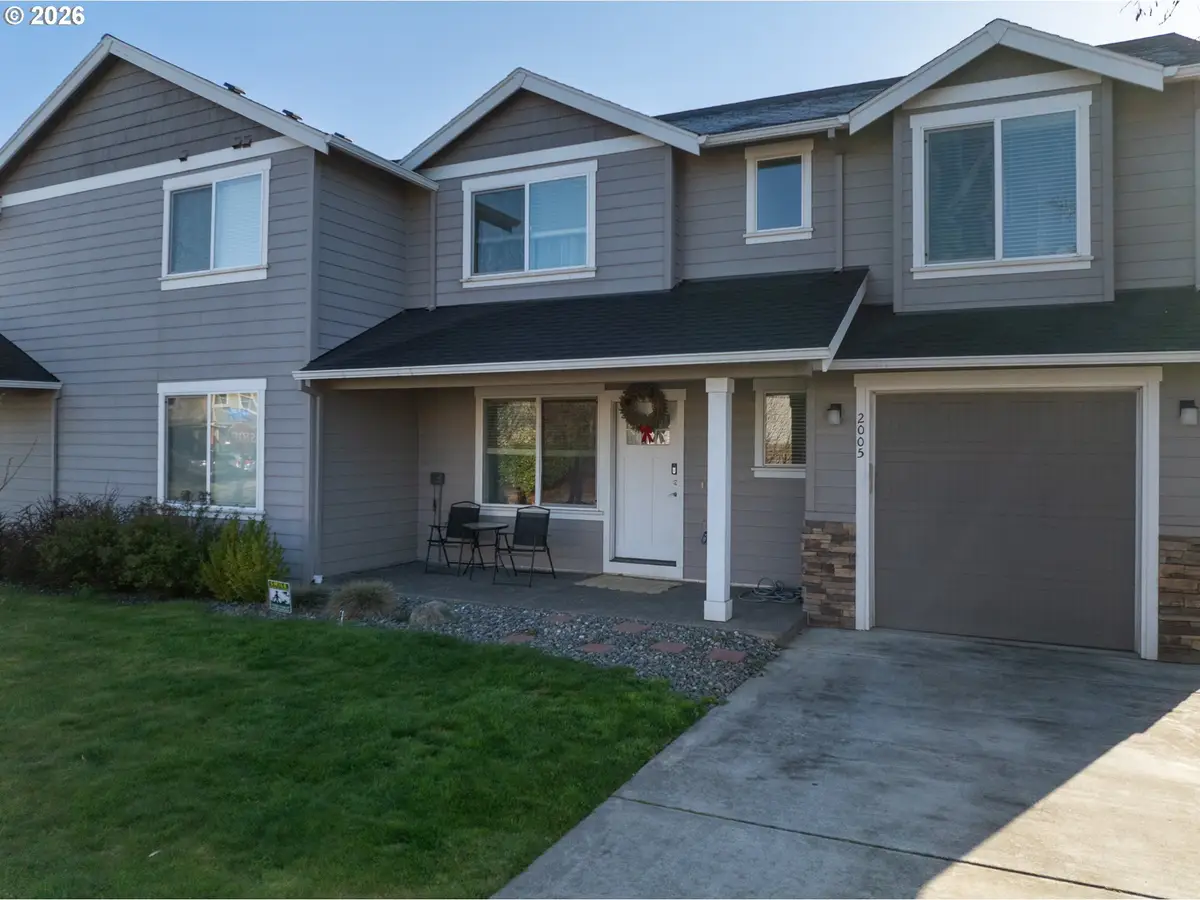 517 Cameo Dr, Hood River, OR 97031 - #1