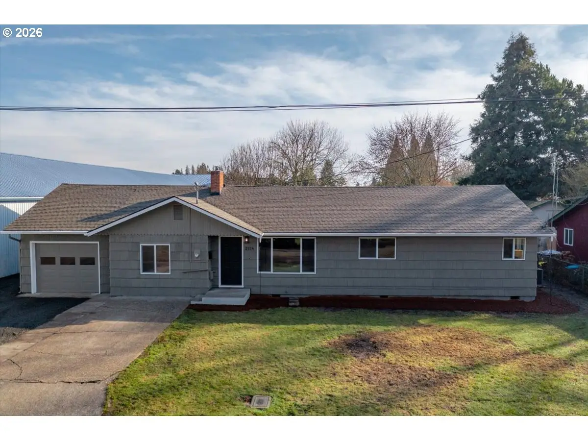 2014 NE Galloway St, McMinnville, OR 97128 - Image #1