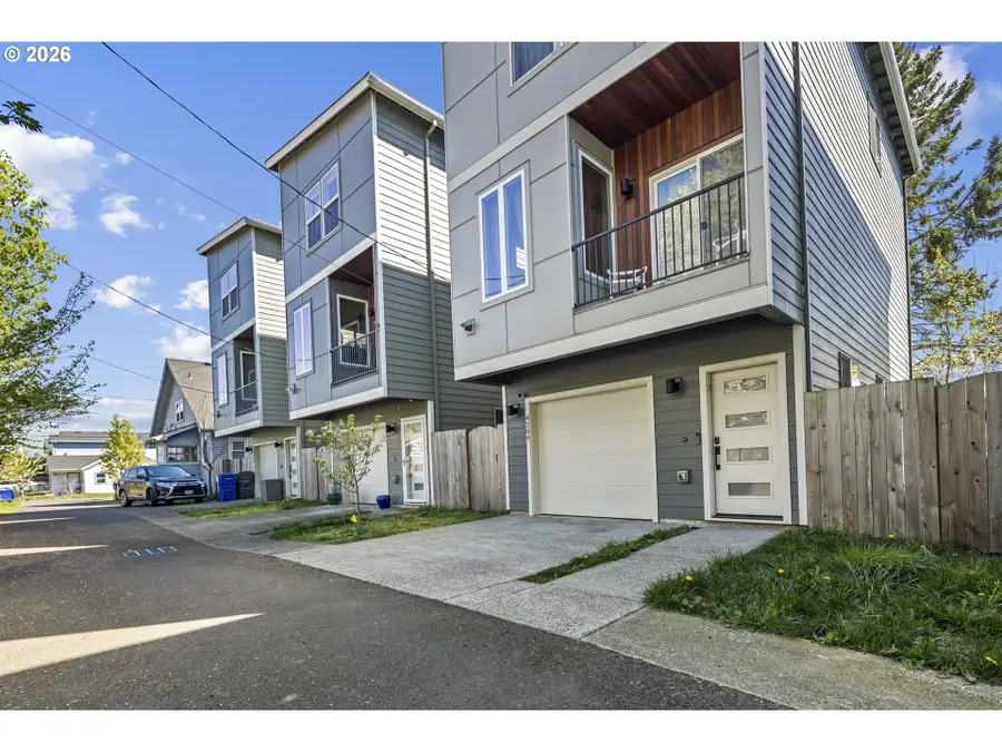 4209 SE 80th Ave, Portland, OR 97206 - #3