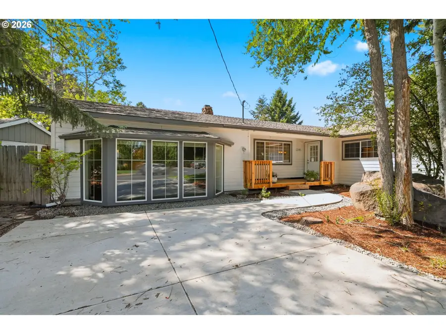 2245 NE Shepard Rd, Bend, OR 97701 - #2