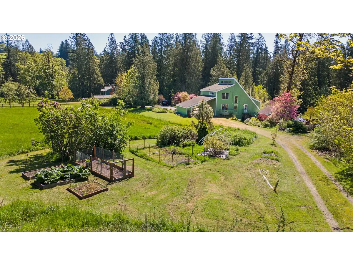 36250 SE Hurlburt Rd, Corbett, OR 97019 - #1