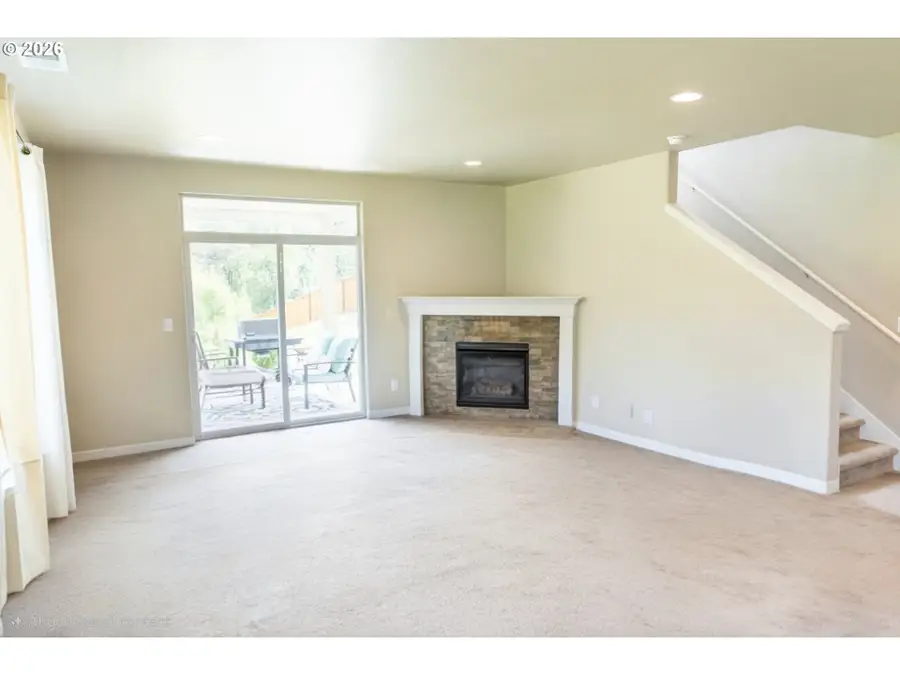 2344 NW Imperial Dr, Albany, OR 97321 - #3