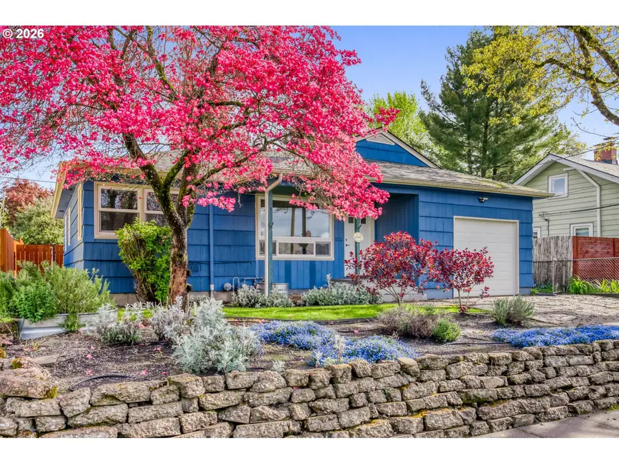 6433 N Yale St, Portland, OR 97203 - #2