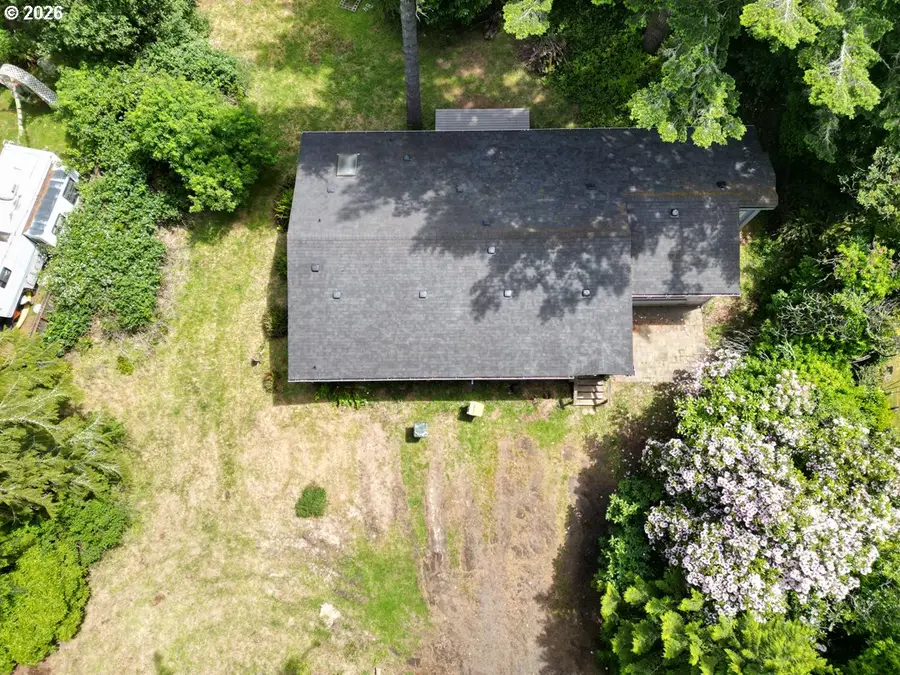 83411 Clear Lake Rd, Florence, OR 97439 - #2