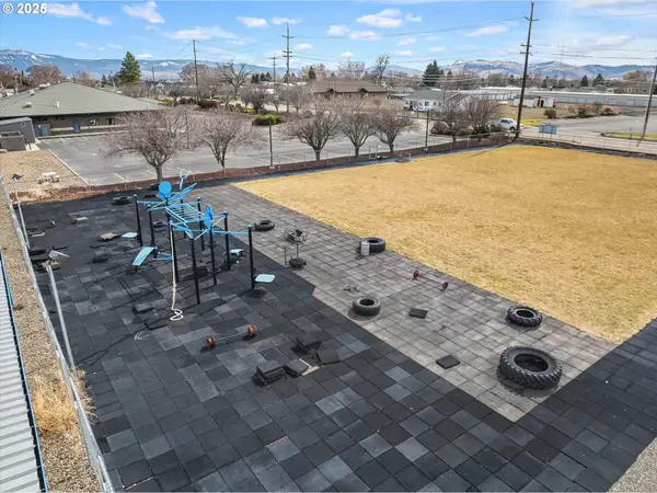 2505 Cove Ave, LaGrande, OR 97850