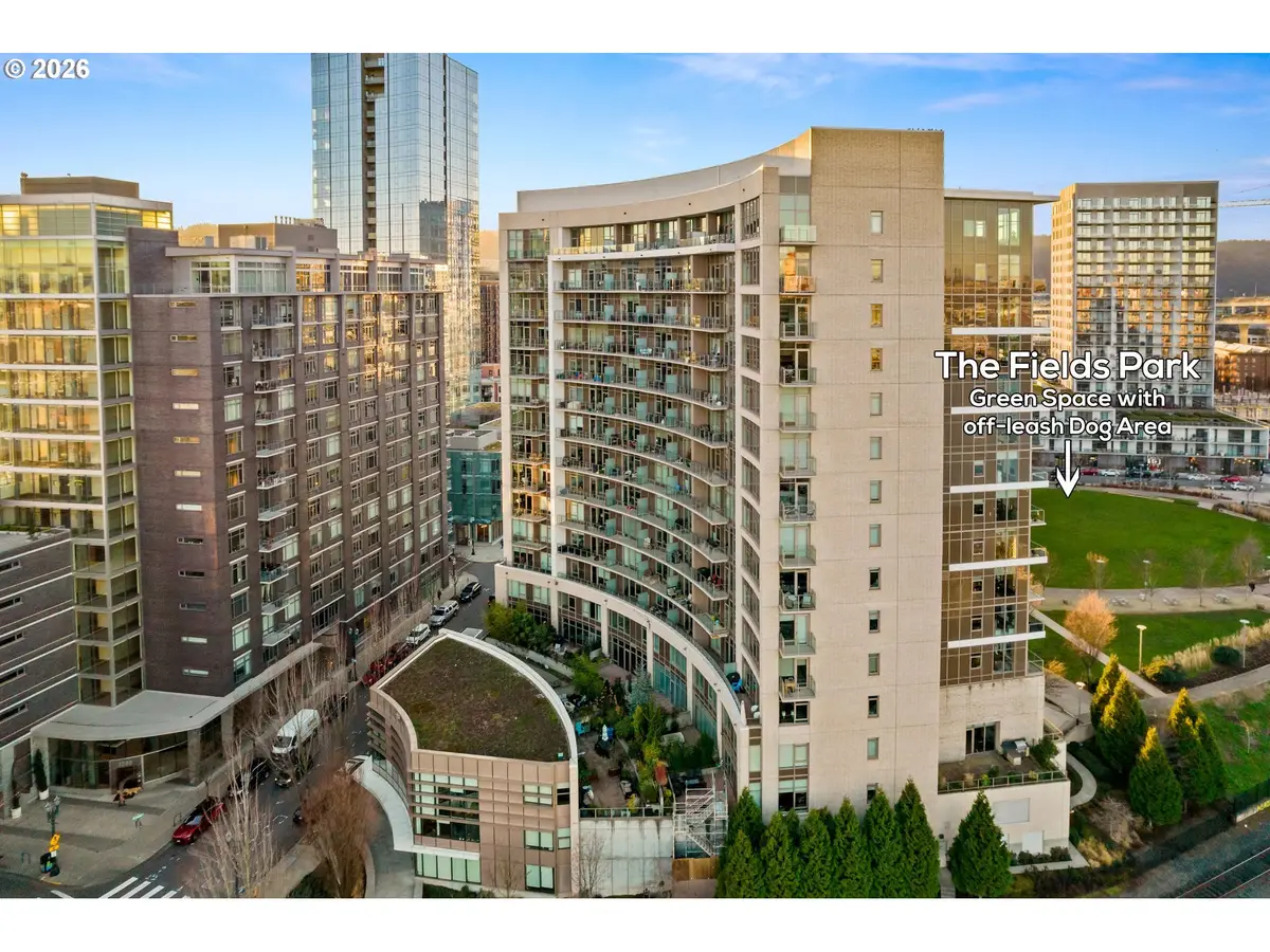 949 NW Overton St #301, Portland, OR 97209 - Image #1