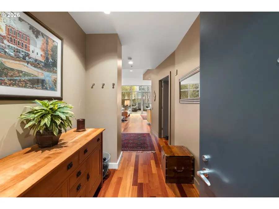 949 NW Overton St #301, Portland, OR 97209 - Image #3