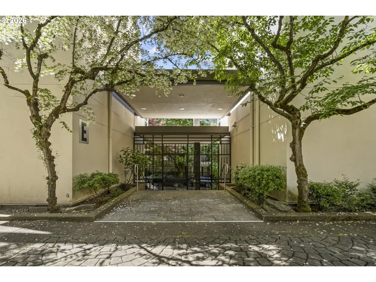 1535 SW Clay St #239, Portland, OR 97201 - #1