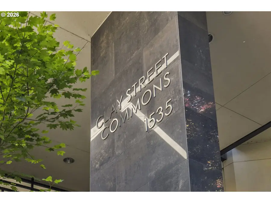 1535 SW Clay St #239, Portland, OR 97201 - #3