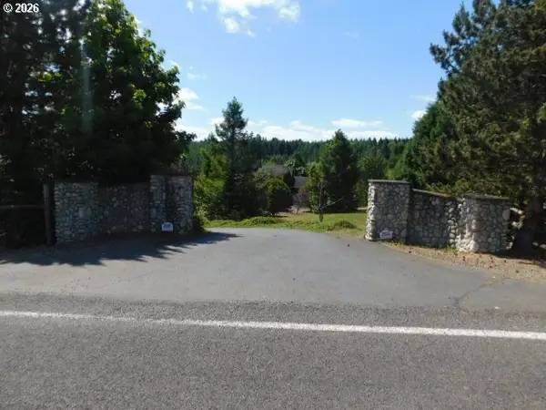 8389 Konaway Loop, Salem, OR 97306