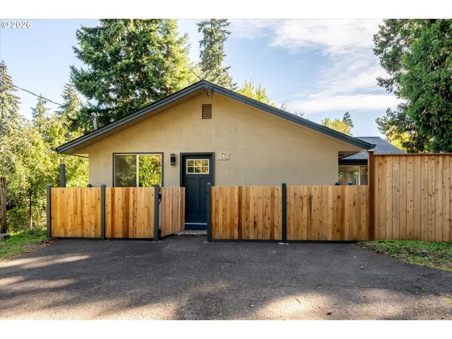 3437 Storey Blvd, Eugene, OR 97405 - #2
