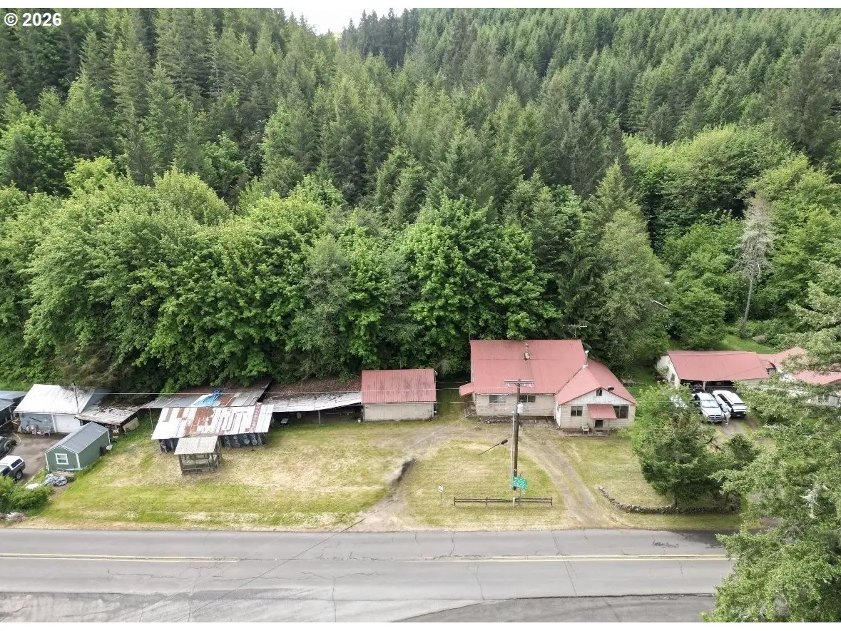 39688 Row River Rd, Dorena, OR 97434 - #1