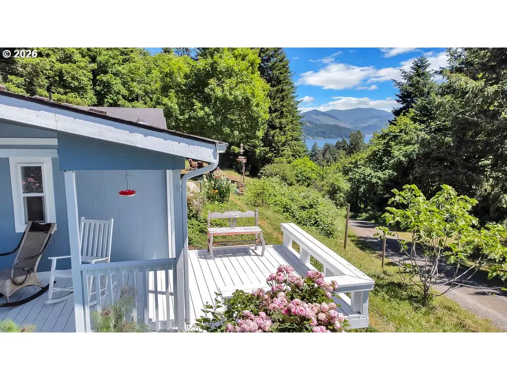 35235 Row River Rd, Cottage Grove, OR 97424 - #1