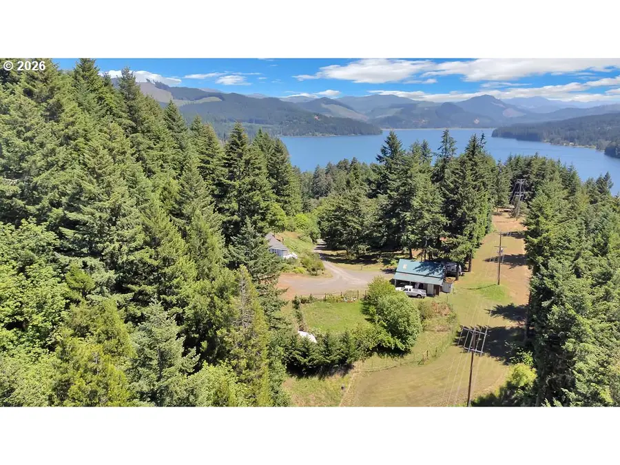 35235 Row River Rd, Cottage Grove, OR 97424 - #2