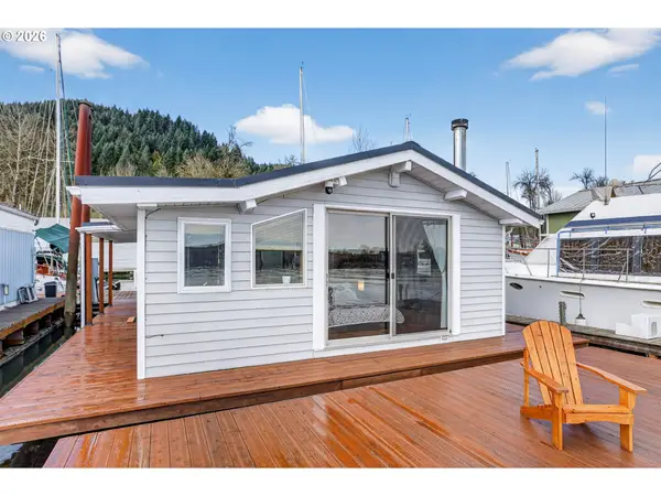 24600 NW St Helens Rd #M50, Portland, OR 97231