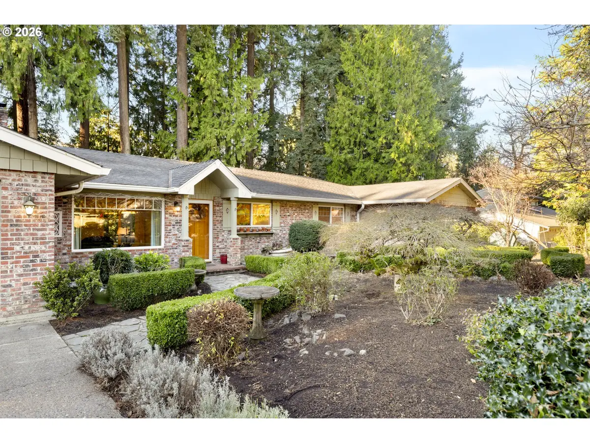 4520 Calaroga Dr, Northwest Clackamas, OR 97068 - #1