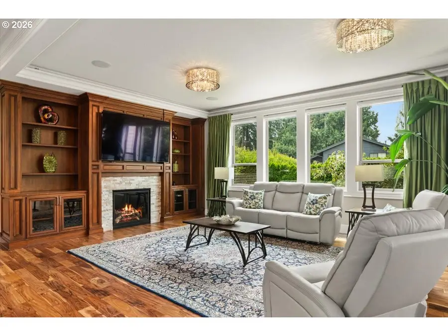 5716 SW Hamilton St, Portland, OR 97221 - #2