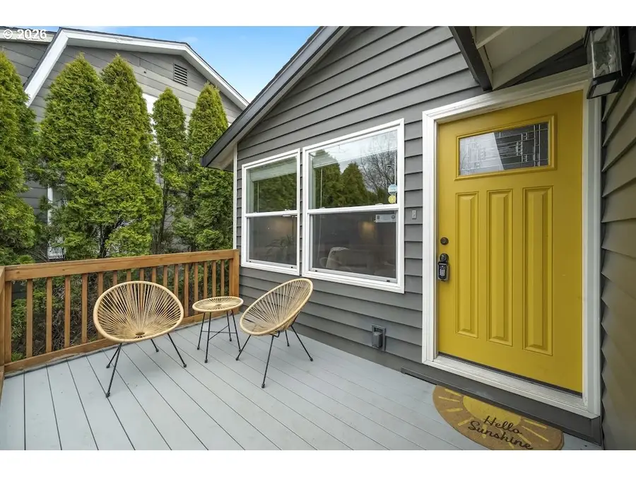 5110 NE Emerson Ct, Portland, OR 97218 - #2