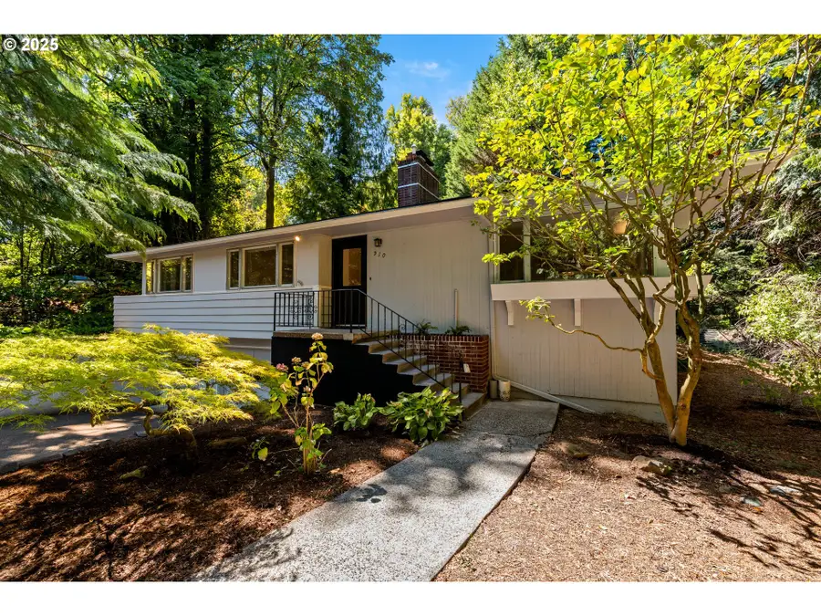 910 York Rd, Lake Oswego, OR 97034 - Image #3
