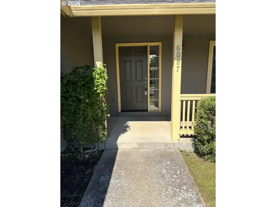 6087 Geyser Peak Pl, Eugene, OR 97402 - #2